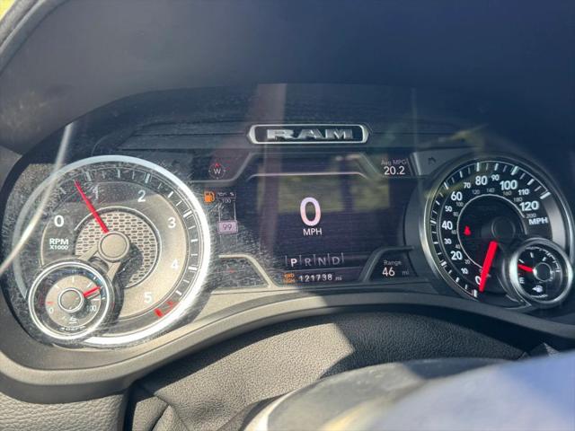 2020 Ram 1500 Big Horn Crew Cab 4x4 5'7" Box