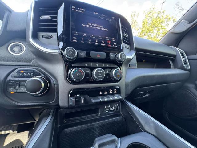 2020 Ram 1500 Big Horn Crew Cab 4x4 5'7" Box