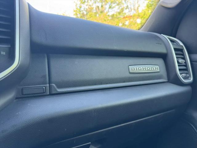 2020 Ram 1500 Big Horn Crew Cab 4x4 5'7" Box