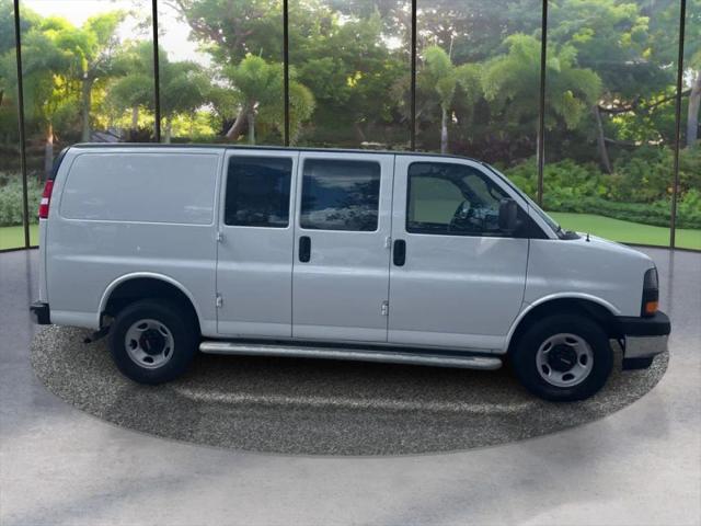 2023 GMC Savana Cargo RWD 2500 Regular Wheelbase Work Van