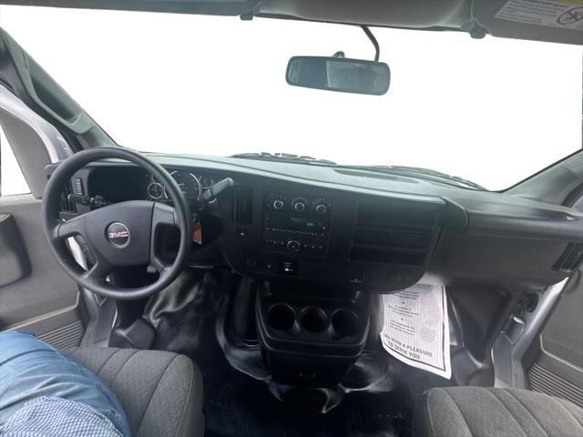 2023 GMC Savana Cargo RWD 2500 Regular Wheelbase Work Van