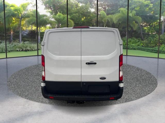 2022 Ford Transit Cargo Van w/LWB
