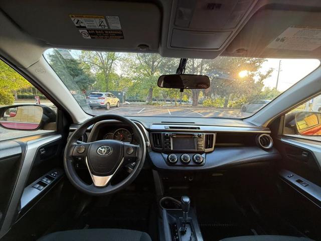 2016 Toyota RAV4 LE