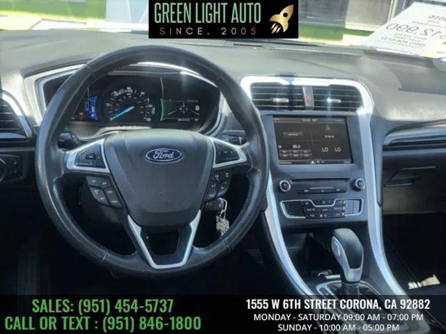2016 Ford Fusion Hybrid SE