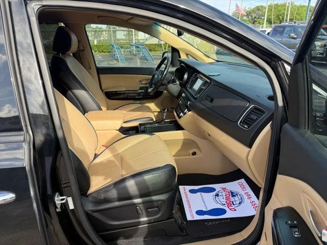 2016 Kia Sedona SX Luxury