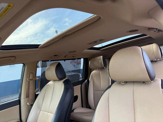 2016 Kia Sedona SX Luxury