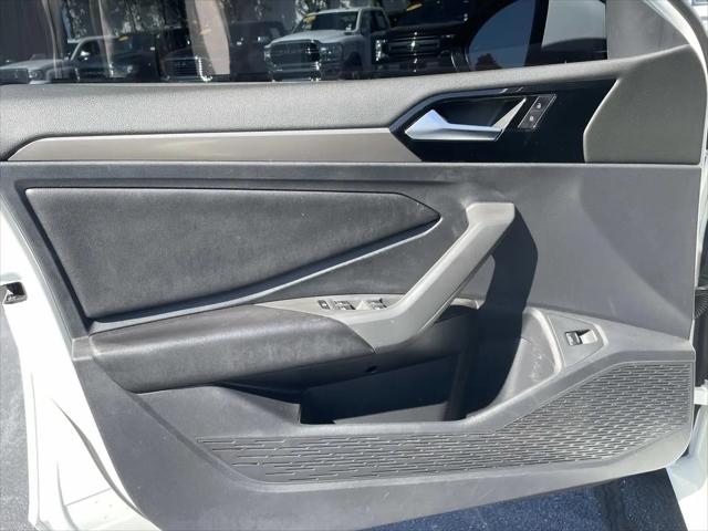 2019 Volkswagen Jetta 1.4T SEL Premium