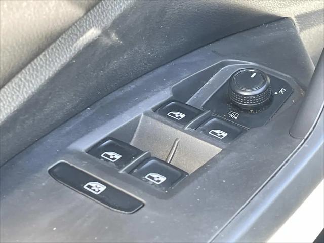 2019 Volkswagen Jetta 1.4T SEL Premium