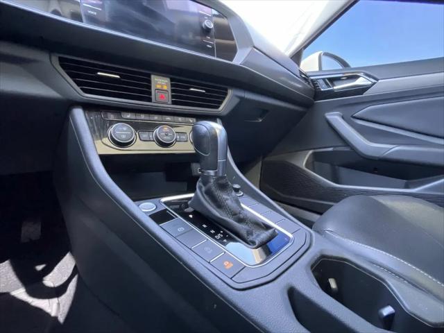 2019 Volkswagen Jetta 1.4T SEL Premium