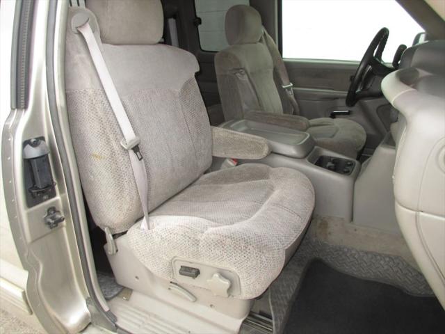 1999 Chevrolet Silverado 1500 LS