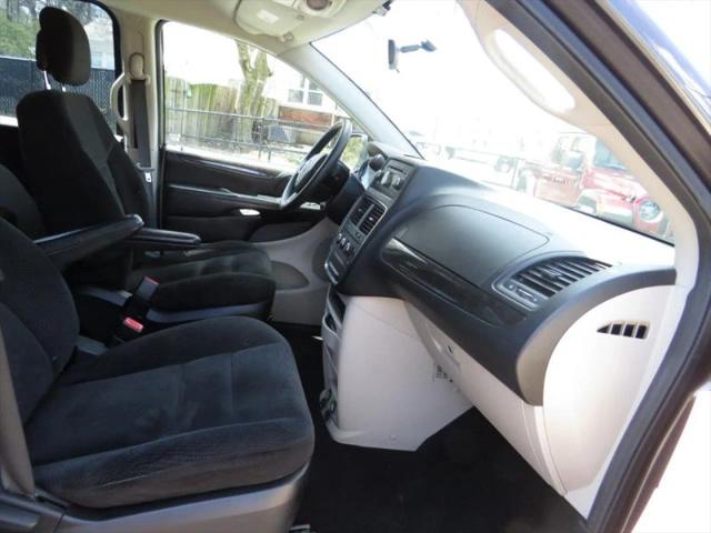 2016 Dodge Grand Caravan American Value Pkg