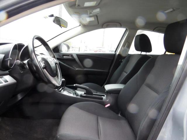 2012 Mazda Mazda3 i Touring