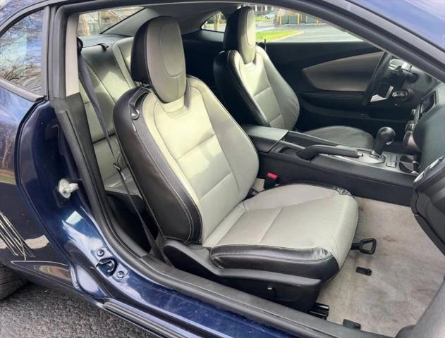 2011 Chevrolet Camaro 2LT