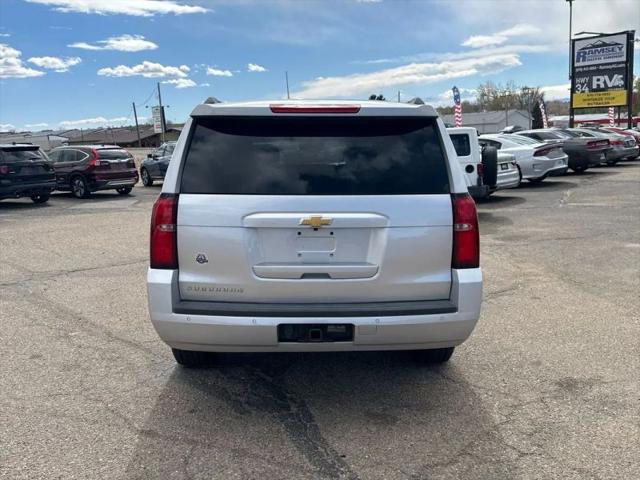 2020 Chevrolet Suburban 4WD LT