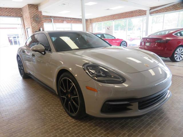 2018 Porsche Panamera 4S