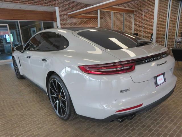 2018 Porsche Panamera 4S