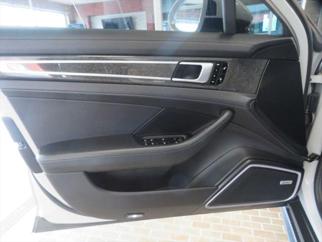2018 Porsche Panamera 4S