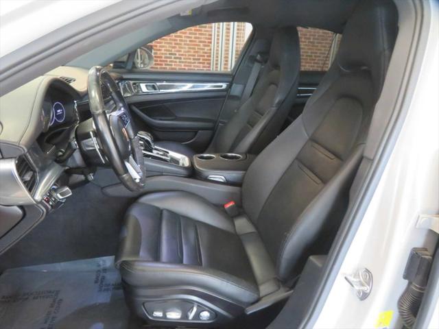 2018 Porsche Panamera 4S