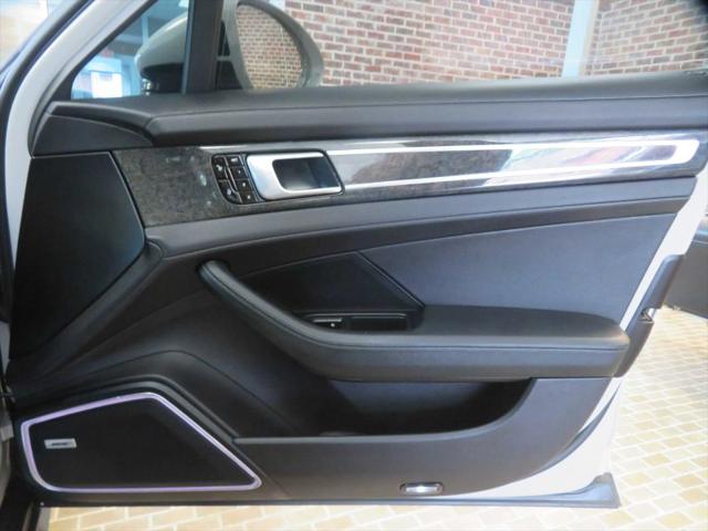 2018 Porsche Panamera 4S