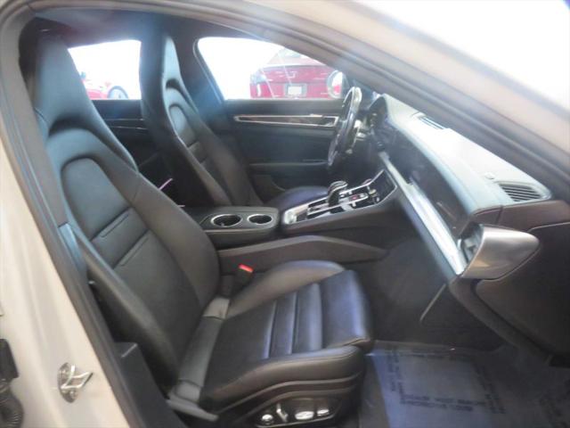 2018 Porsche Panamera 4S