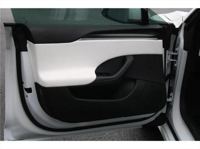2022 Tesla Model S Plaid
