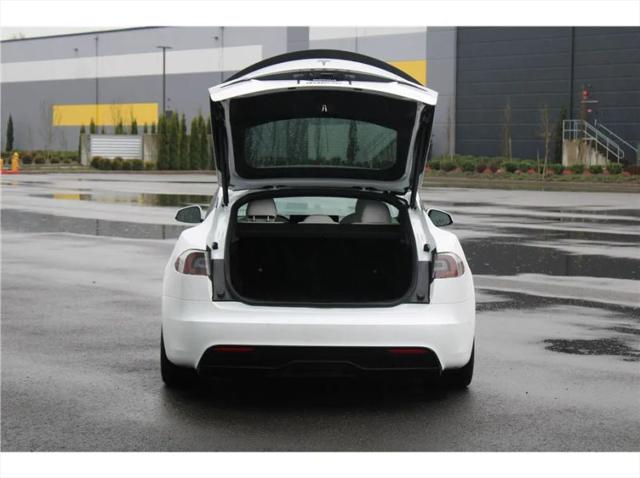 2022 Tesla Model S Plaid