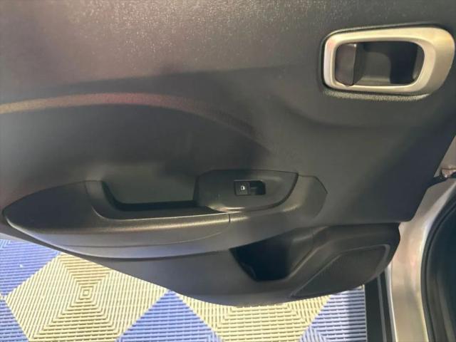 2024 Hyundai Venue SE