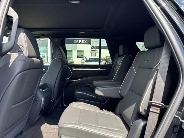 2025 Cadillac Escalade Sport
