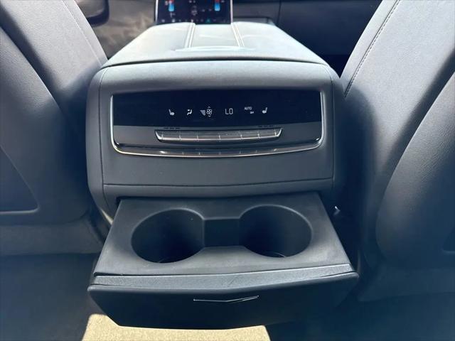 2025 Cadillac Escalade Sport