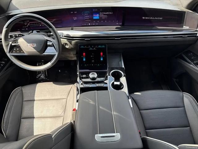 2025 Cadillac Escalade Sport