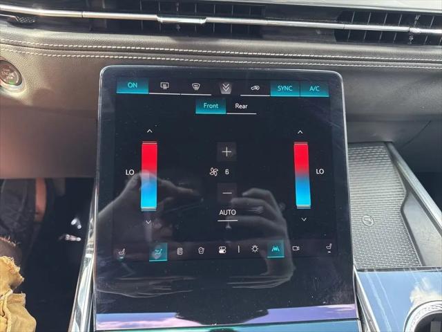 2025 Cadillac Escalade Sport