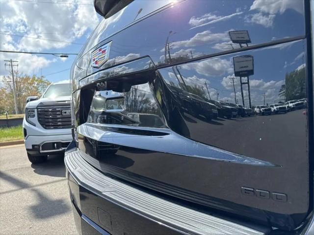 2025 Cadillac Escalade Sport