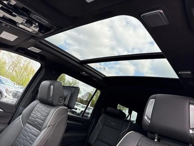 2025 Cadillac Escalade ESV Sport Platinum
