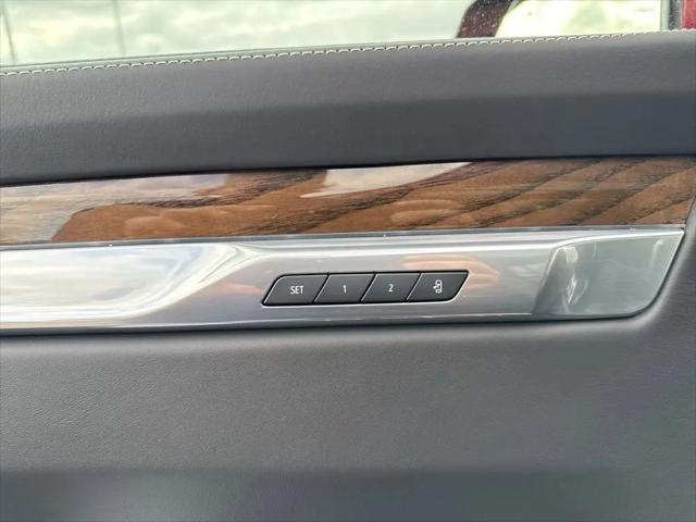 2025 Cadillac Escalade ESV Sport Platinum