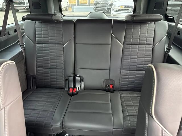 2025 Cadillac Escalade ESV Sport Platinum