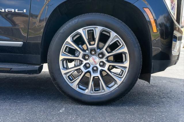 2025 GMC Yukon 4WD Denali
