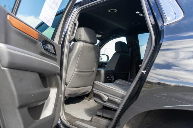 2025 GMC Yukon 4WD Denali