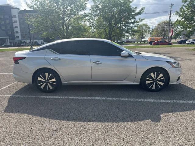 2020 Nissan Altima SL FWD