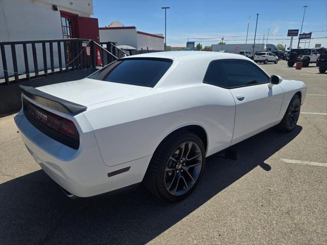 2014 Dodge Challenger SXT