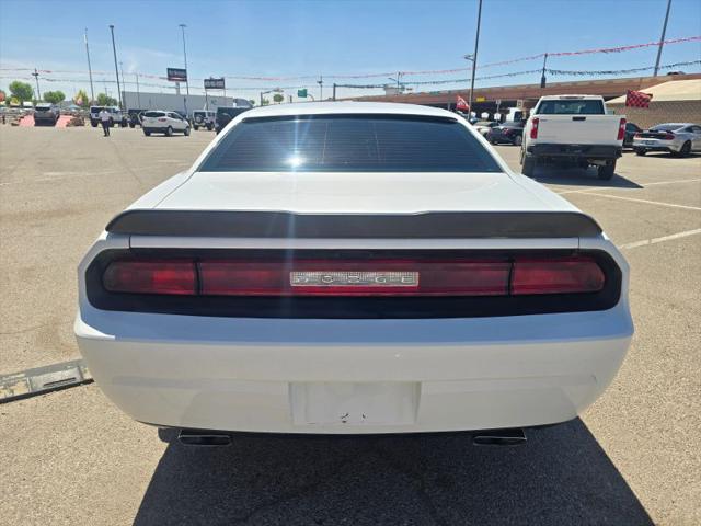 2014 Dodge Challenger SXT