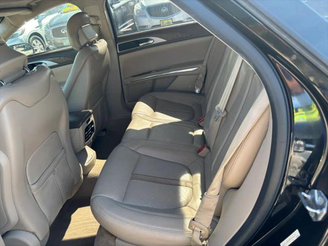 2015 Lincoln MKZ Black Label