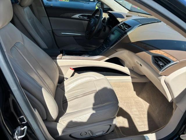 2015 Lincoln MKZ Black Label