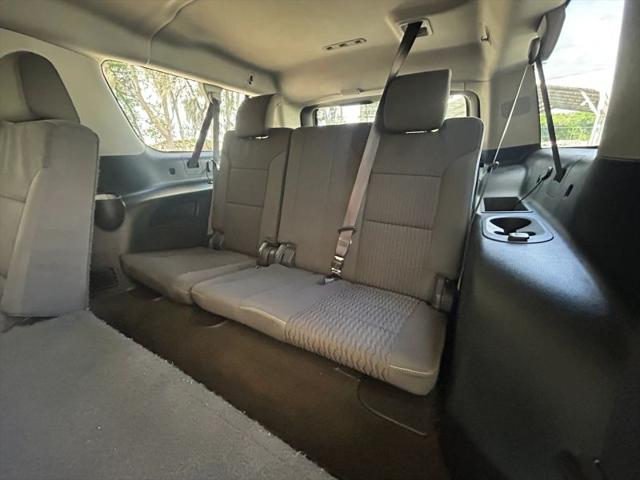 2015 Chevrolet Suburban LS