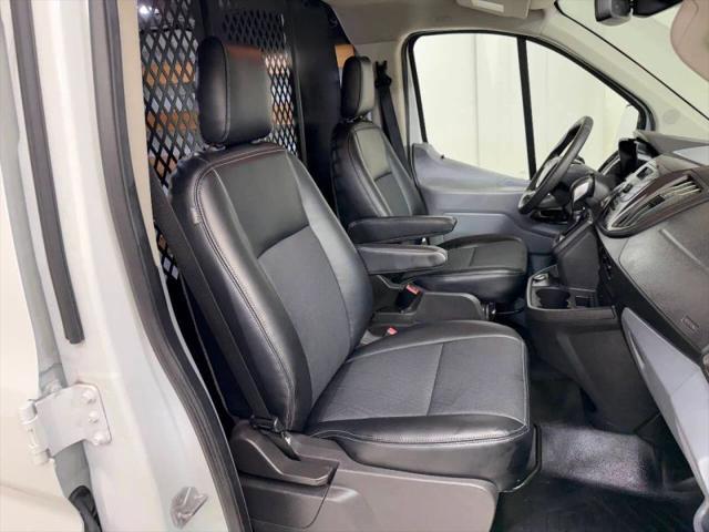 2019 Ford Transit w/60/40 Side Door w/RWB
