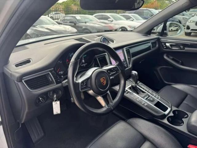 2018 Porsche Macan Base