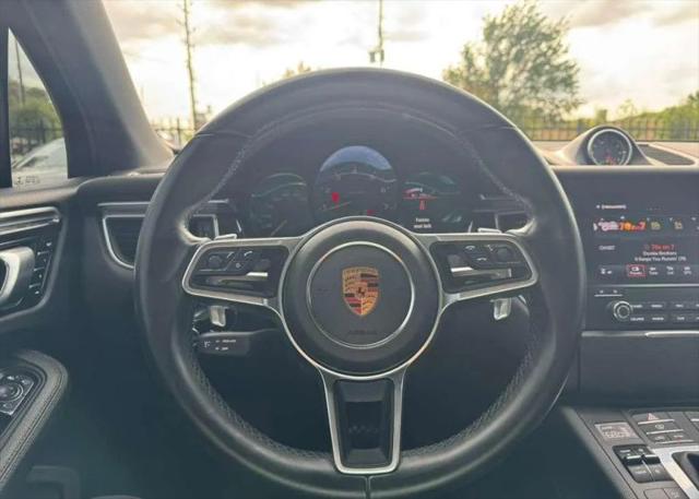 2018 Porsche Macan Base