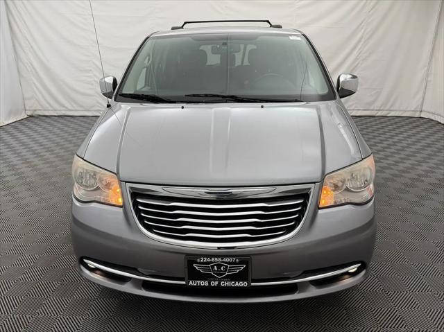 2013 Chrysler Town & Country Touring-L