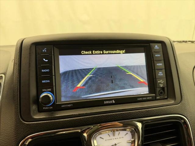 2013 Chrysler Town & Country Touring-L