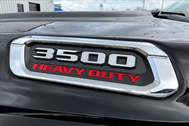 2024 Ram 3500 Tradesman Crew Cab 4x4 8' Box