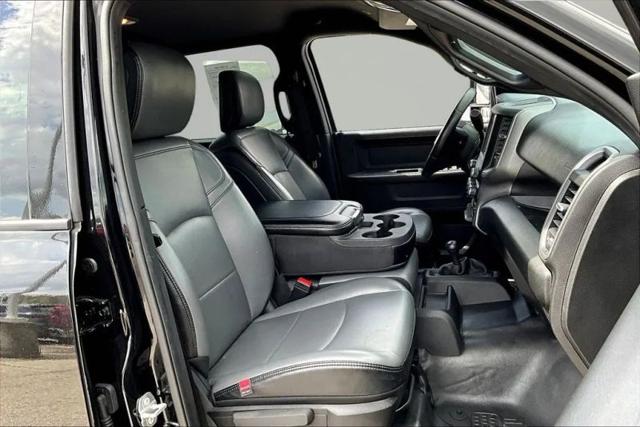 2024 Ram 3500 Tradesman Crew Cab 4x4 8' Box